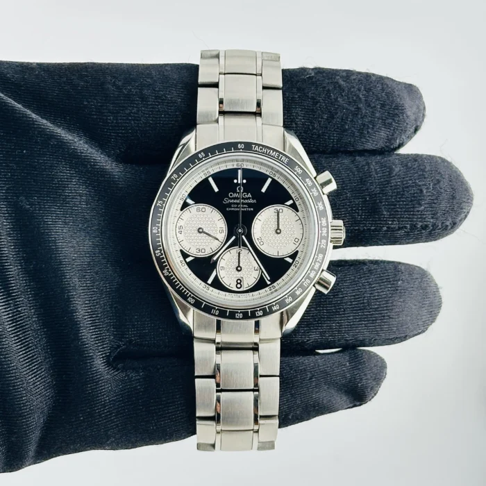 Omega Speedmaster Racing Black / White Chrono Dial on Stainless Steel Bracelet Ref. 326.30.40.50.01.002 - Image 2
