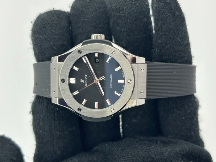 Hublot Classic Fusion Black Dial on Rubber Strap Ref. 582.NX.1170.RX.1704 with Card - Image 2