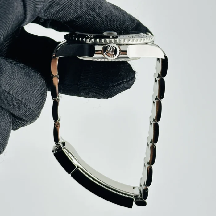 Rolex Submariner Black Dial on Oyster Bracelet Ref. 126610LN with New Style Card (green) 2025 - Image 6