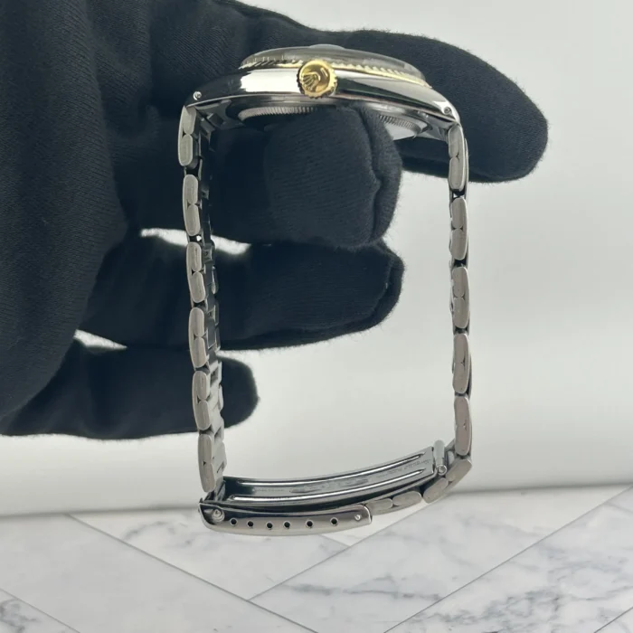 Rolex Datejust Grey Stick Dial on Folded Oyster Ref. 1601 - Image 5