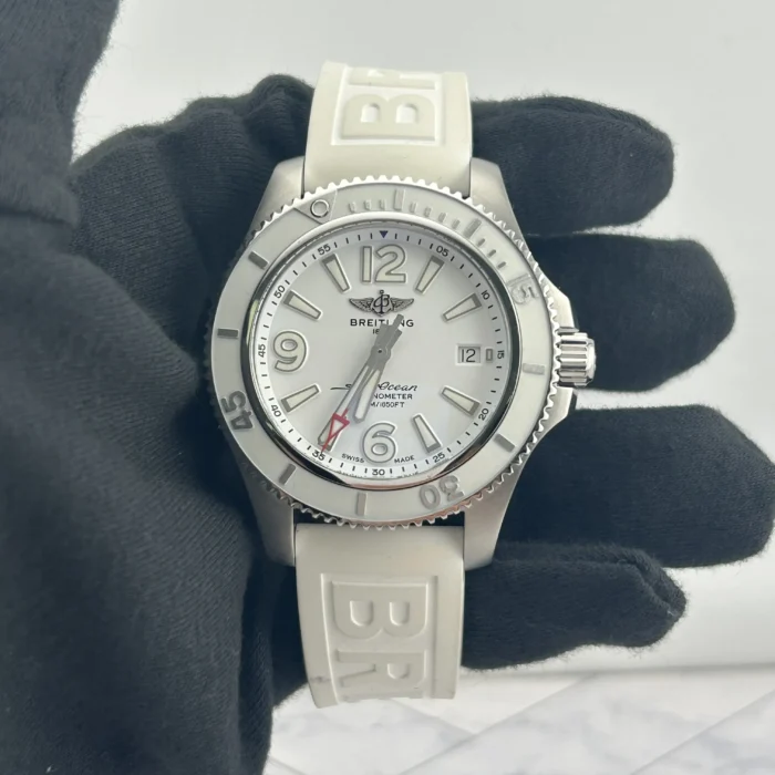 Breitling Superocean White Dial on Rubber Band Ref. A17366 with Card - Image 2