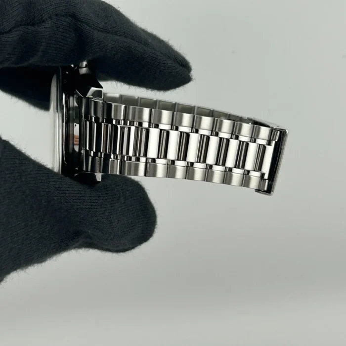 Omega Speedmaster Reduced Black Dial on Stainless Steel Ref. 3510.50 - Image 5