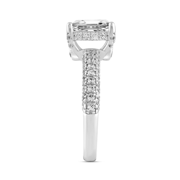 LADIES RING 2 3/4CT ROUND/EMERALD DIAMOND 14K WHITE GOLD (CENTER STONE EMERALD DIAMOND 2CT ) - Image 3