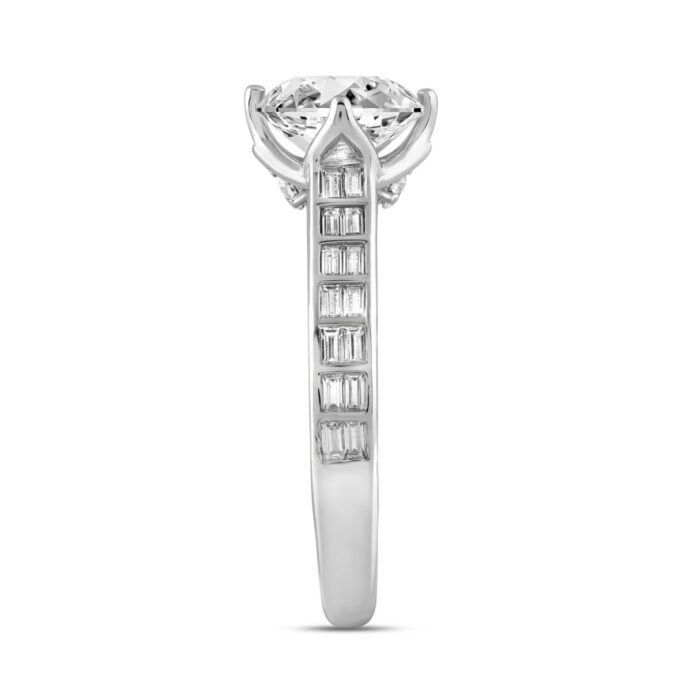 LADIES RING 2 1/2CT ROUND/BAGUETTE DIAMOND 14K WHITE GOLD (CENTER STONE ROUND DIAMOND 2CT ) - Image 3
