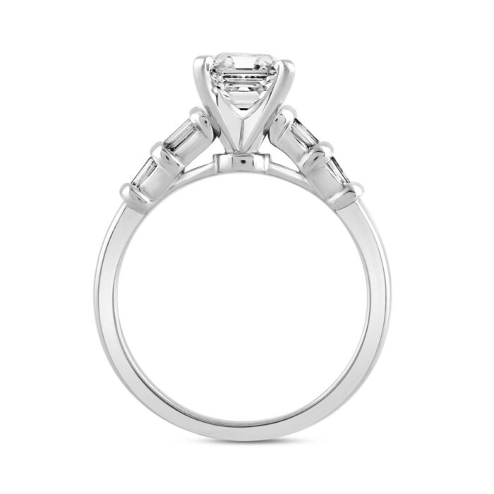 LADIES RING 2 1/4CT BAGUETTE/EMERALD DIAMOND 14K WHITE GOLD (CENTER STONE EMERALD DIAMOND 2.00CT ) - Image 2