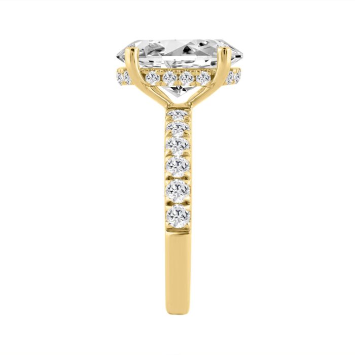 14K YELLOW GOLD 4 3/4CT ROUND/OVAL DIAMOND LADIES RING (CENTER STONE OVAL DIAMOND 4CT) - Image 3