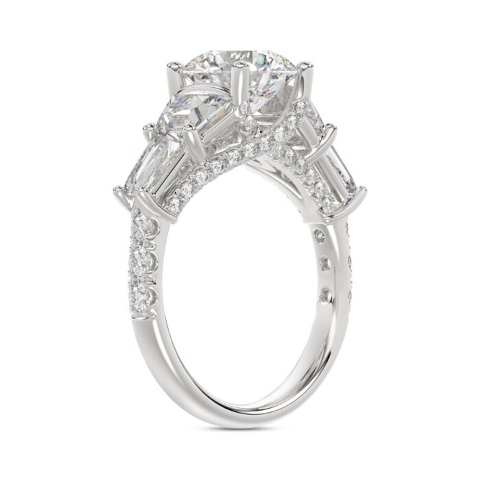 LADIES RING 3 3/4CT ROUND/TRAPEZOID/tapered baguette DIAMOND 14K WHITE GOLD (CENTER STONE ROUND DIAMOND 2CT ) - Image 3