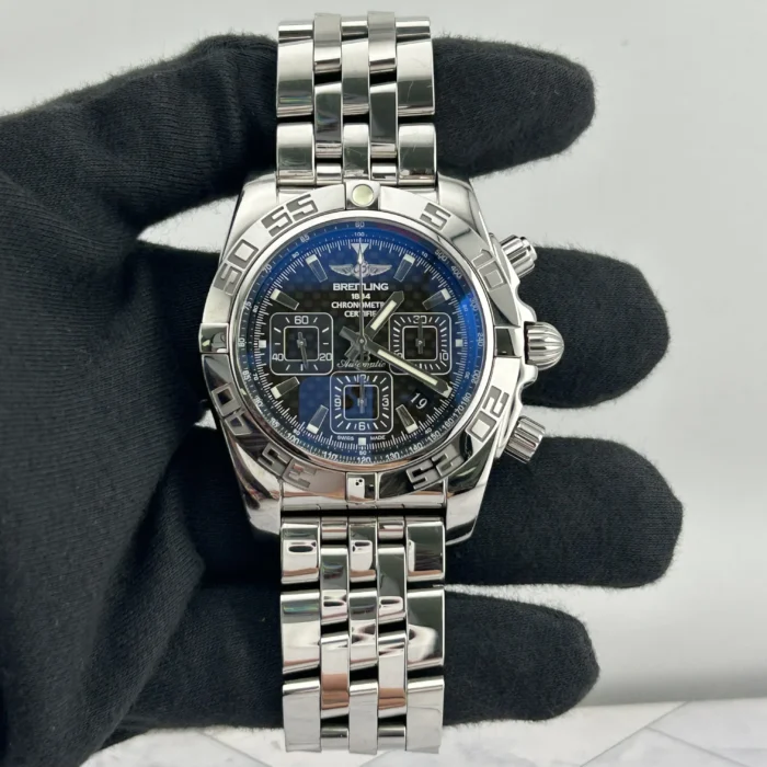 Breitling Chronomat Black Carbon Dial on Stainless steel Ref. AB0110/AB0110121B2A1 with Card 2018 - Image 2