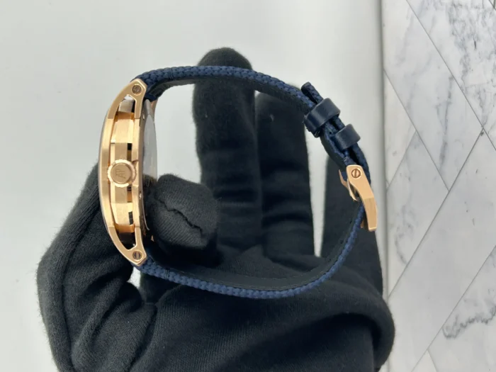 Audemars Piguet Code 11.59 Selfwinding night blue cloud Dial on Rubber Strap Ref. 15210OR.OO.A348KB.01 - Image 6