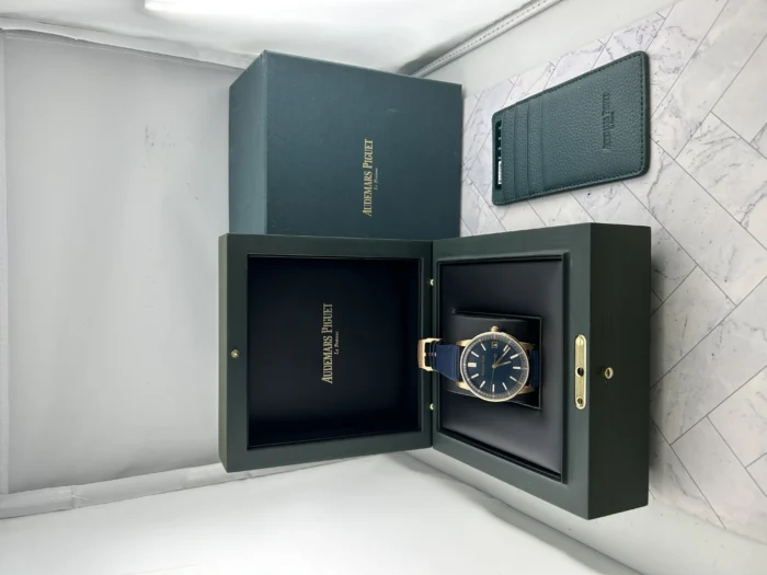 Audemars Piguet Code 11.59 Selfwinding night blue cloud Dial on Rubber Strap Ref. 15210OR.OO.A348KB.01 - Image 7