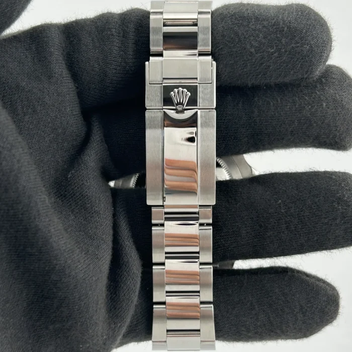 Rolex GMT-Master II Black Dial on Oyster Ref. 116710LN with Card (Old Green) - Image 4