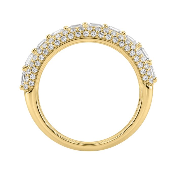 Elegant 14K Yellow Gold Ladies Ladies Ring 3 1/4Ct Round & Emerald Cut Diamonds - Image 2