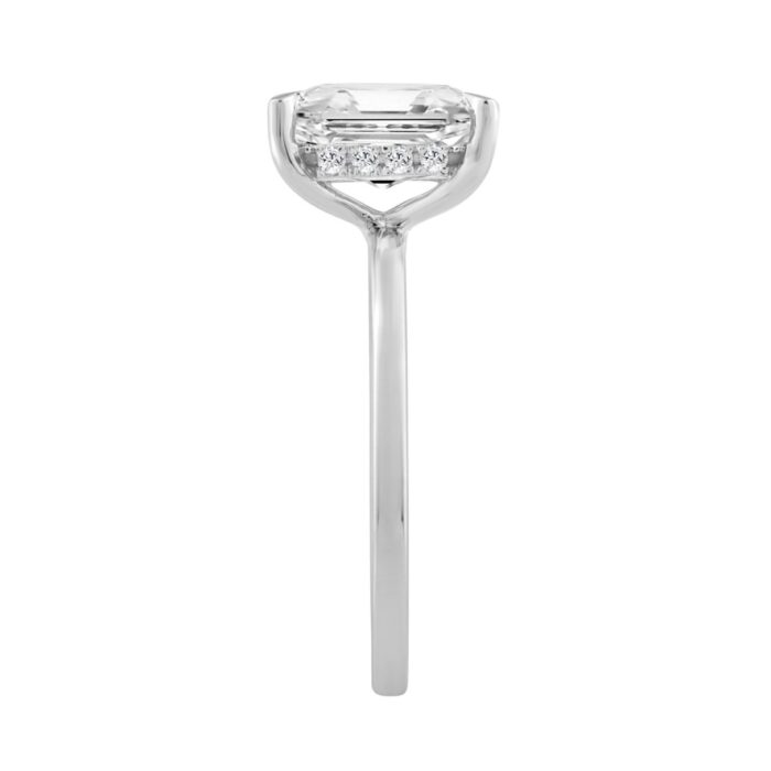 14K WHITE GOLD 2.00CT ROUND/RADIANT DIAMOND LADIES RING (CENTER STONE RADIANT DIAMOND 2CT) - Image 3