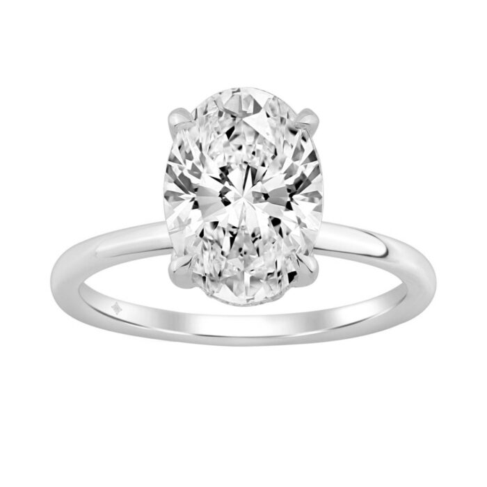 14K WHITE GOLD 3.00CT OVAL/ROUND DIAMOND LADIES RING (CENTER STONE OVAL DIAMOND 3.00CT) - Image 1