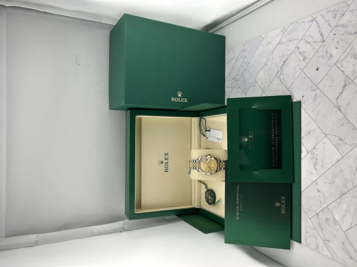 Rolex Datejust 31 Champagne Index Dial on Jubilee D-Link Ref. 278273 with New Style Card (green) 2026 - Image 7
