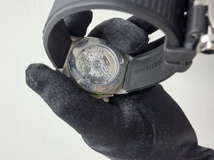 Breitling Super Chronomat B01 Anthracite Dial on Rubber Strap Ref. EB0136251M1S1 with Card 2026 - Image 5