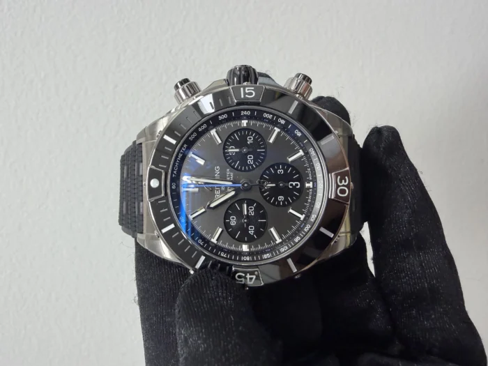 Breitling Super Chronomat B01 Anthracite Dial on Rubber Strap Ref. EB0136251M1S1 with Card 2026 - Image 2