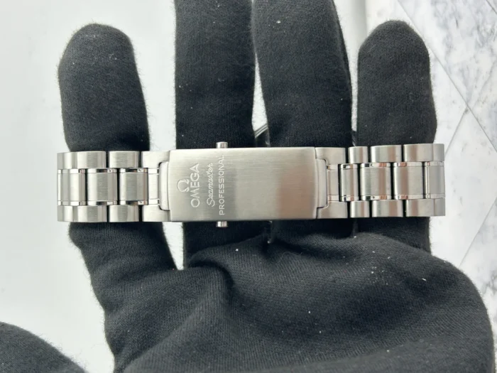 Omega Seamaster 300M Blue Dial on Stainless Steel Bracelet Ref. 2255.80.00 with Card - Image 4