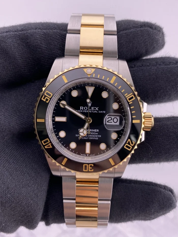 Rolex Submariner Black Dial on Oyster Bracelet Ref. 126613LN with New Style Card (green) 2024 - Image 2