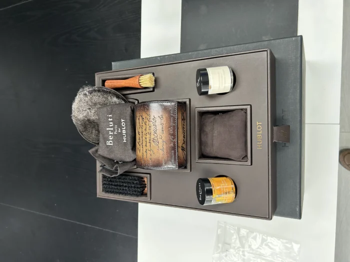 Hublot Berluti Special Edition Brown Leather Dial on Leather Ref. 521.OX.0500.VR.BER17 with Card - Image 6