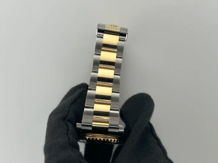 Rolex Submariner Black Dial on Oyster Bracelet Ref. 126613LN with New Style Card (green) 2022 - Image 5