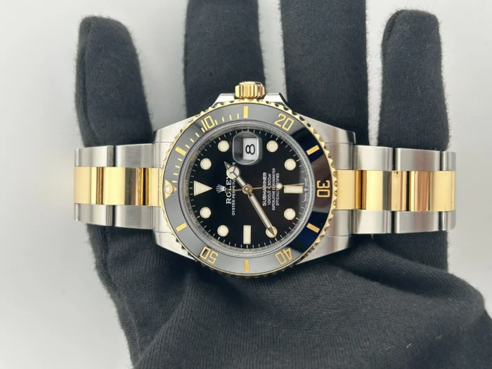 Rolex Submariner Black Dial on Oyster Bracelet Ref. 126613LN with New Style Card (green) 2022 - Image 2