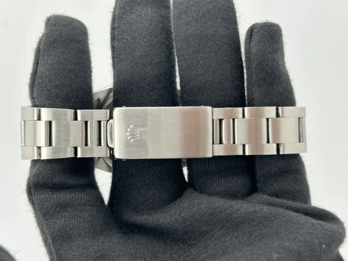 Rolex Oyster Perpetual Date Silver Index Dial on Oyster Ref. 15000 - Image 3
