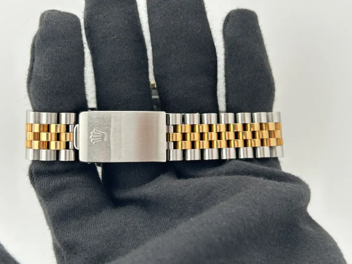 Rolex Datejust Black Anniversary Dial Dial on 2-Tone Jubilee D-Link Ref. 16233 with Papers 1995 - Image 4