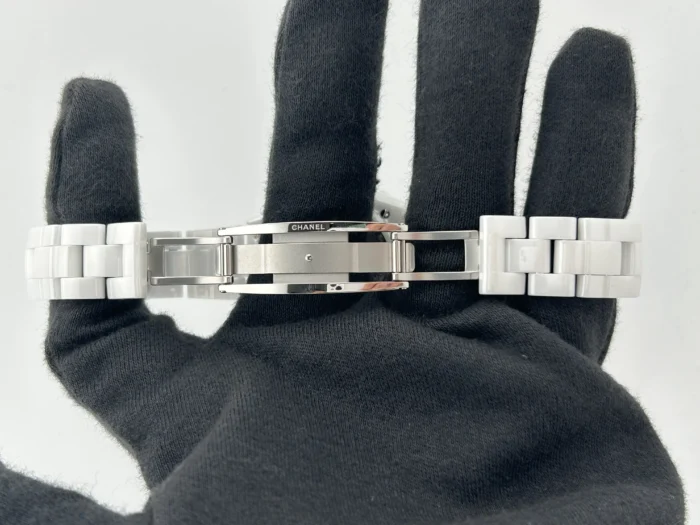 Chanel Chanel J12 White Dial on ceramic and steel Ref. H5699 with Card 2026 - Image 4
