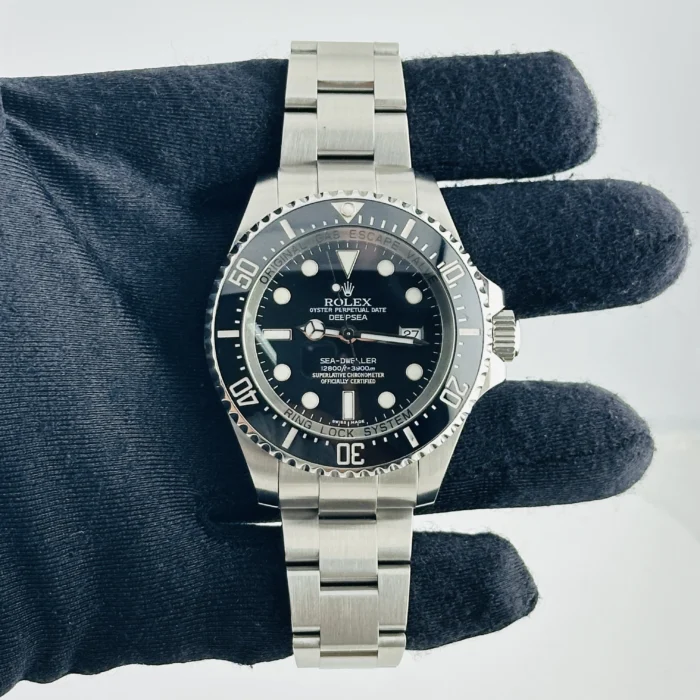 Rolex Sea-Dweller Deepsea Black Dial on Oyster Bracelet Ref. 116660 with Card (Old Green) 2009 - Image 2