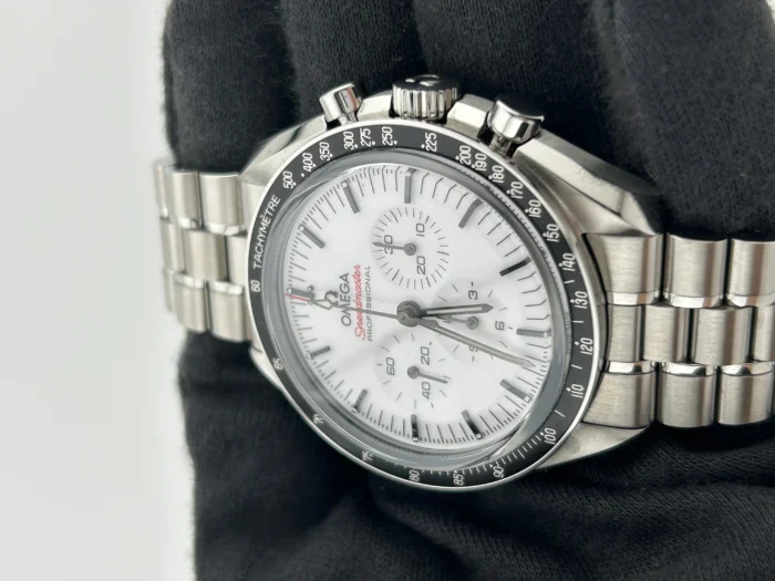 Omega Speedmaster Moonwatch Professional White Dial on stainless steel Ref. 310.30.42.50.04.001 with Card 2026 - Image 3