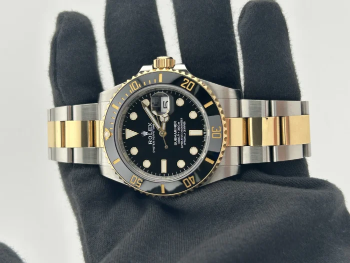Rolex Submariner Black Dial on Oyster Ref. 126613LN with New Style Card (green) 2021 - Image 2