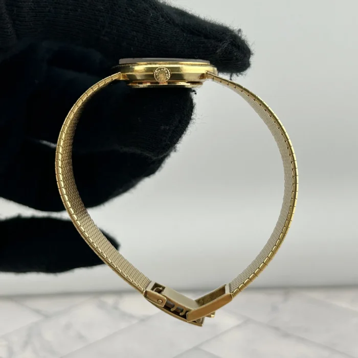 Patek Philippe Calatrava Gold Dial on Mesh Ref. 3338 - Image 5