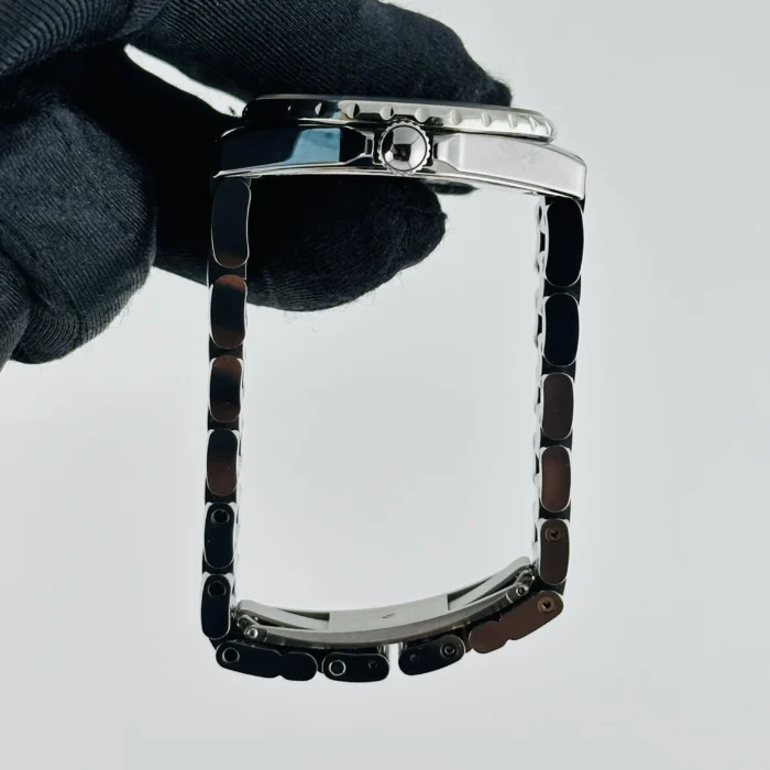 Chanel J12 Gray Dial on Ceramic Bracelet Ref. H3099 - Image 6