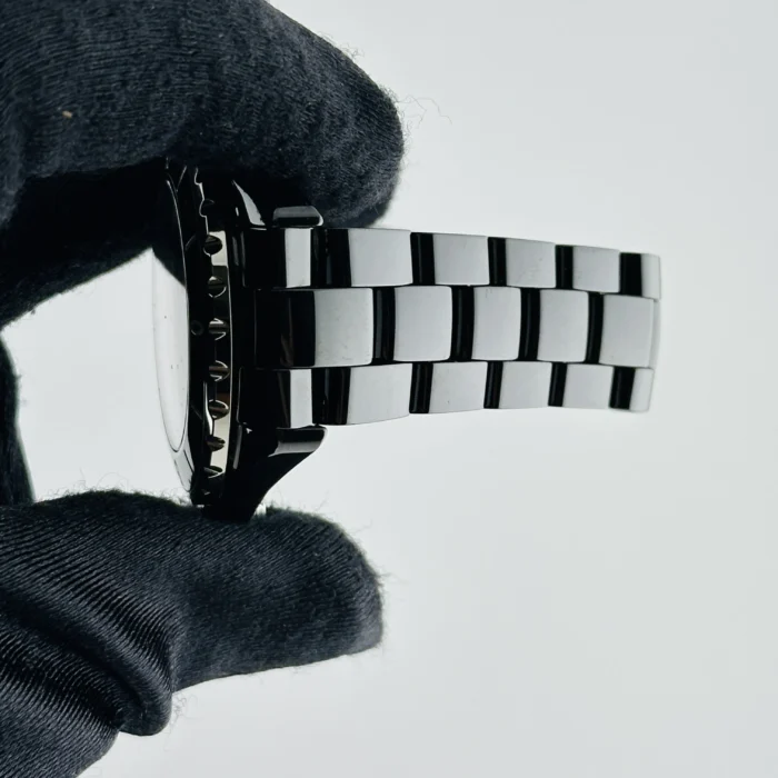 Chanel J12 Black Dial on Ceramic Bracelet Ref. H0685 - Image 5