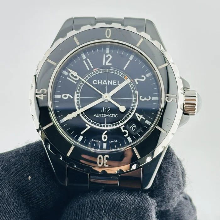 Chanel J12 Black Dial on Ceramic Bracelet Ref. H0685 - Image 3