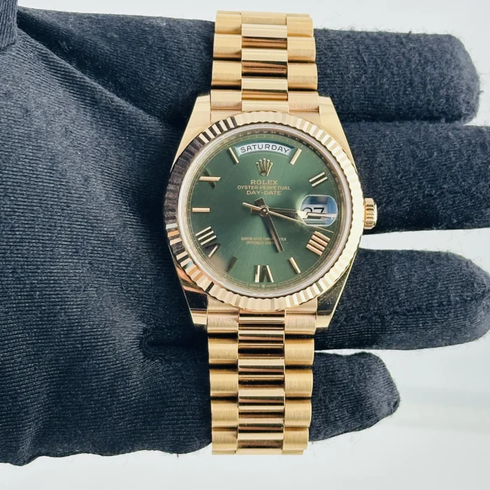 Rolex Day-Date Olive Green Roman Dial on President Bracelet Ref. 228235 with New Style Card (green) 2021 - Image 2