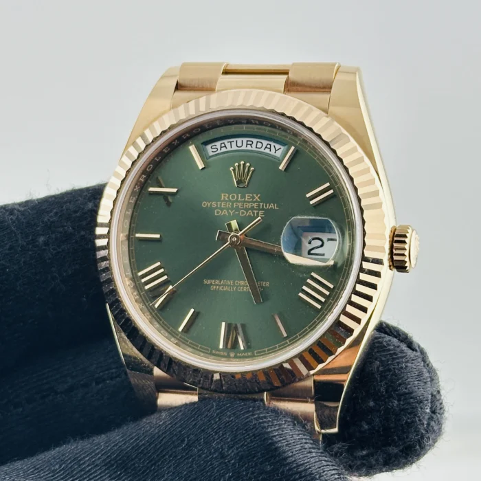 Rolex Day-Date Olive Green Roman Dial on President Bracelet Ref. 228235 with New Style Card (green) 2021 - Image 3