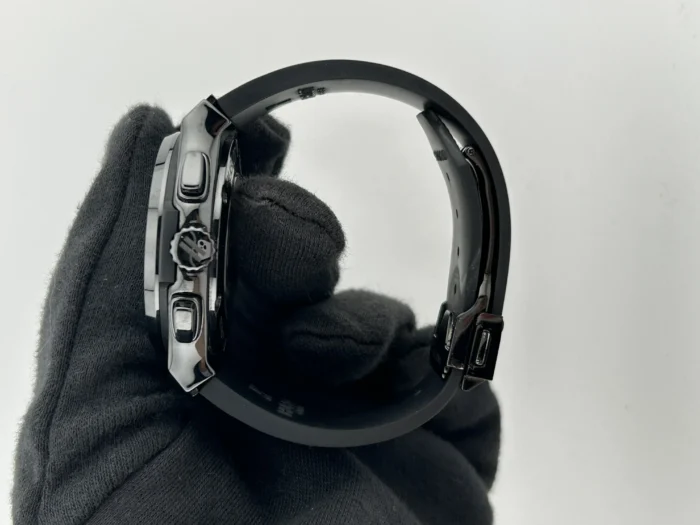 Hublot Classic Fusion Chronograph Black Carbon Effect Dial on Black Rubber Band Ref. 541.CM.1171.RX with Papers 2019 - Image 6