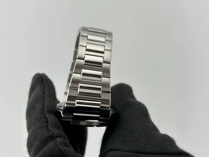 IWC Ingenieur Automatic Aqua Dial on Stainless Steel Bracelet Ref. IW328903 with Card 2026 - Image 5