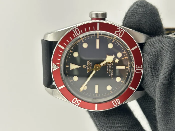 Tudor Black Bay Heritage Burgundy Black Dial on Leather Band Ref. M79230 - Image 3