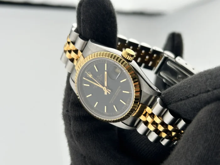 Rolex Datejust 31 Black Dial on Jubilee Ref. 68273 with Papers 1995 - Image 3