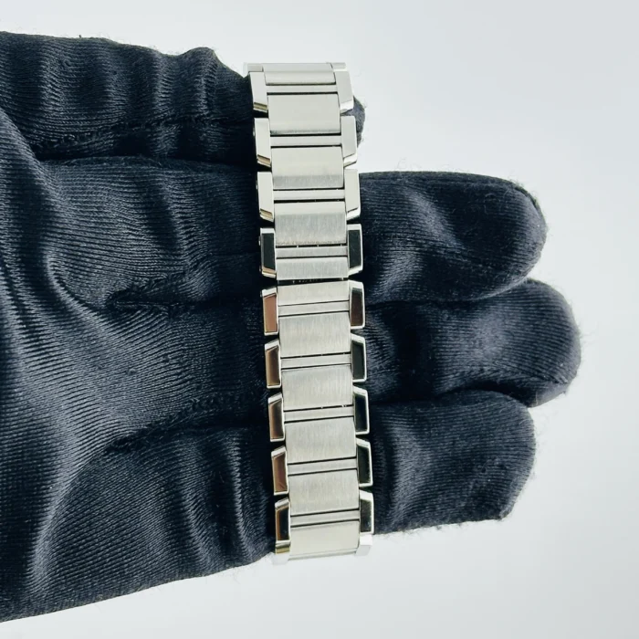 Cartier Tank Francaise Silver Dial on Stainless Steel Bracelet Ref. 2384 / W51008Q3 - Image 4