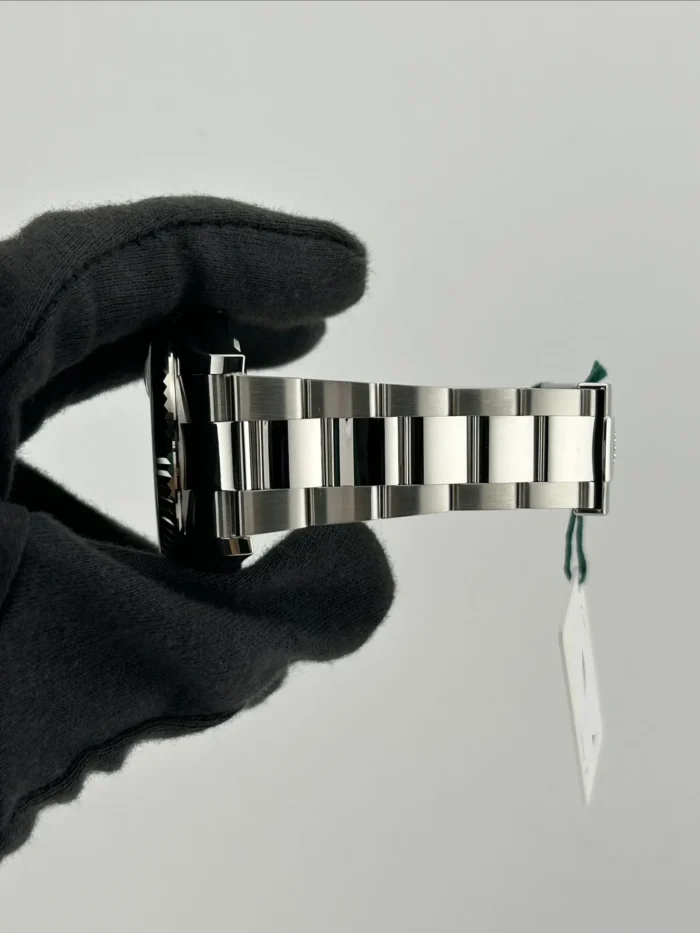 Rolex SkyDweller White Index Dial on Oyster Bracelet Ref. 326934 with Card 2019 - Image 5