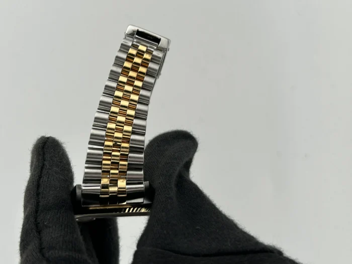 Rolex Datejust Champagne Stick Dial on Jubilee D-Link Bracelet Ref. 16233 - Image 5