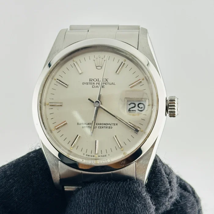 Rolex Oyster Perpetual Date Silver Stick Dial on Oyster Bracelet Ref. 15000 - Image 2