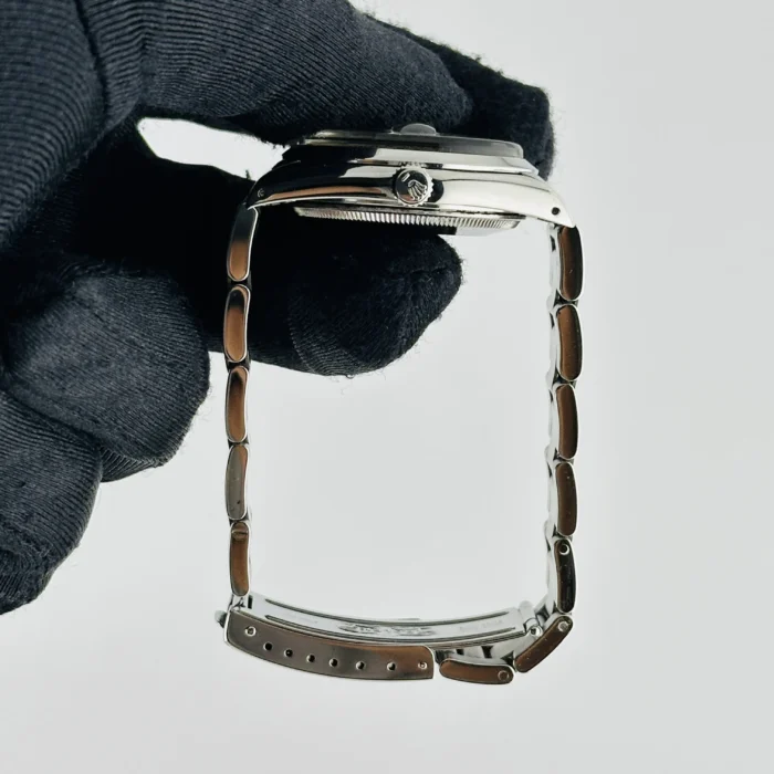 Rolex Oyster Perpetual Date Silver Stick Dial on Oyster Bracelet Ref. 15000 - Image 6