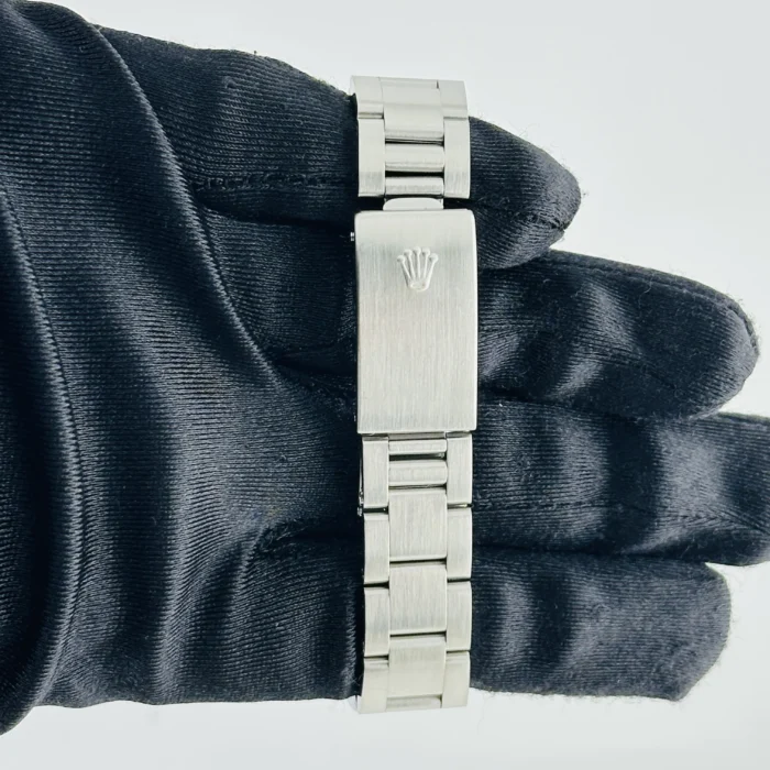 Rolex Oyster Perpetual Black Dial on Oyster Bracelet Ref. 77080 with Papers - Image 4