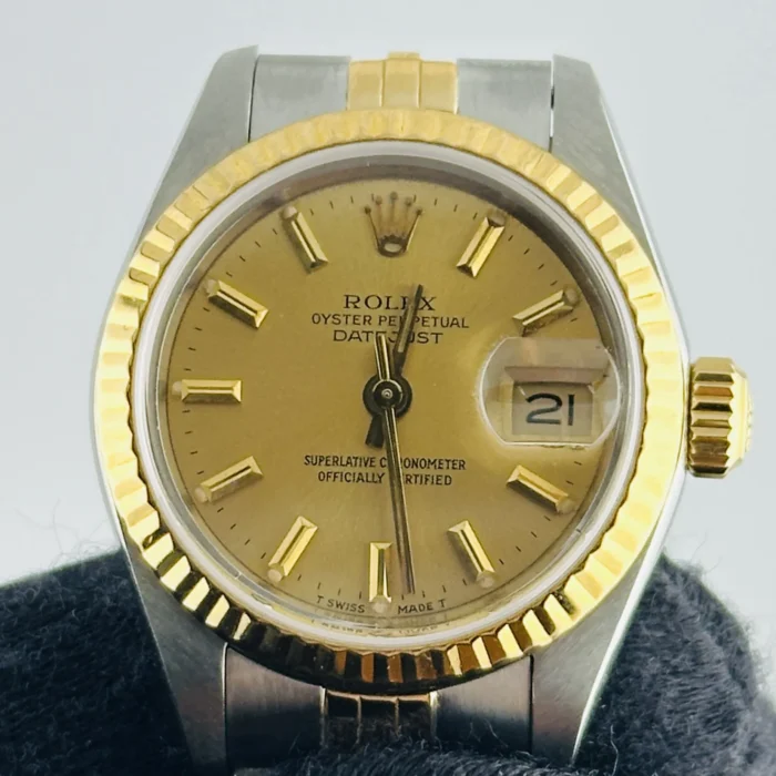 Rolex Datejust Lady Champagne Stick Dial on D-Link Jubilee Bracelet Ref. 69173 with Papers 1986 - Image 3