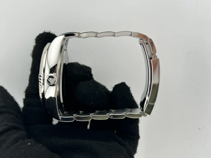 Rolex SkyDweller Black Index Dial on Oyster Steel Bracelet Ref. 326934 with Card 2023 - Image 6